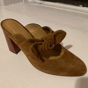 NEW SOLUDOS LANI HEELED MULES IN THE COLOR CHESTNUT!